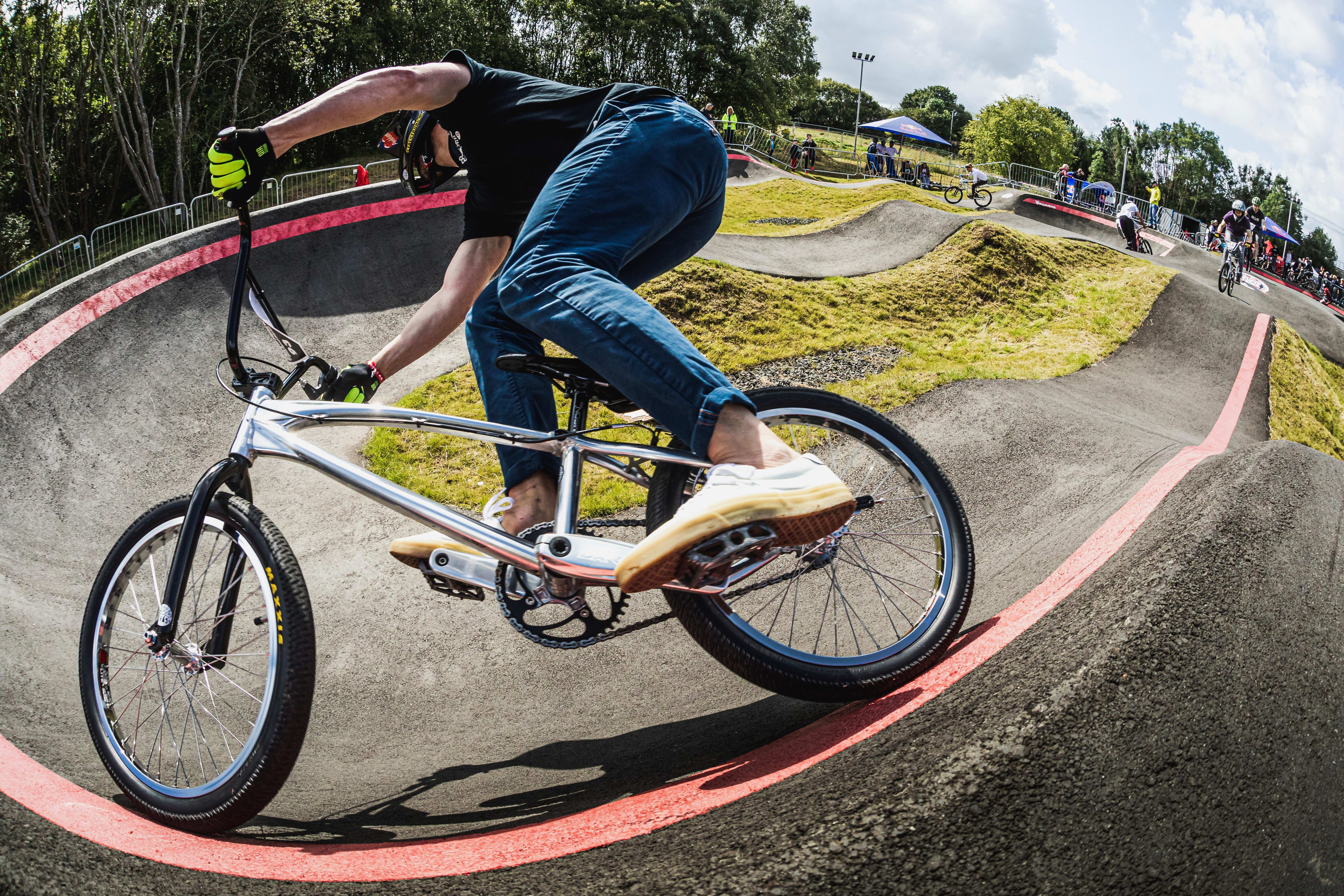 bicycle pump track