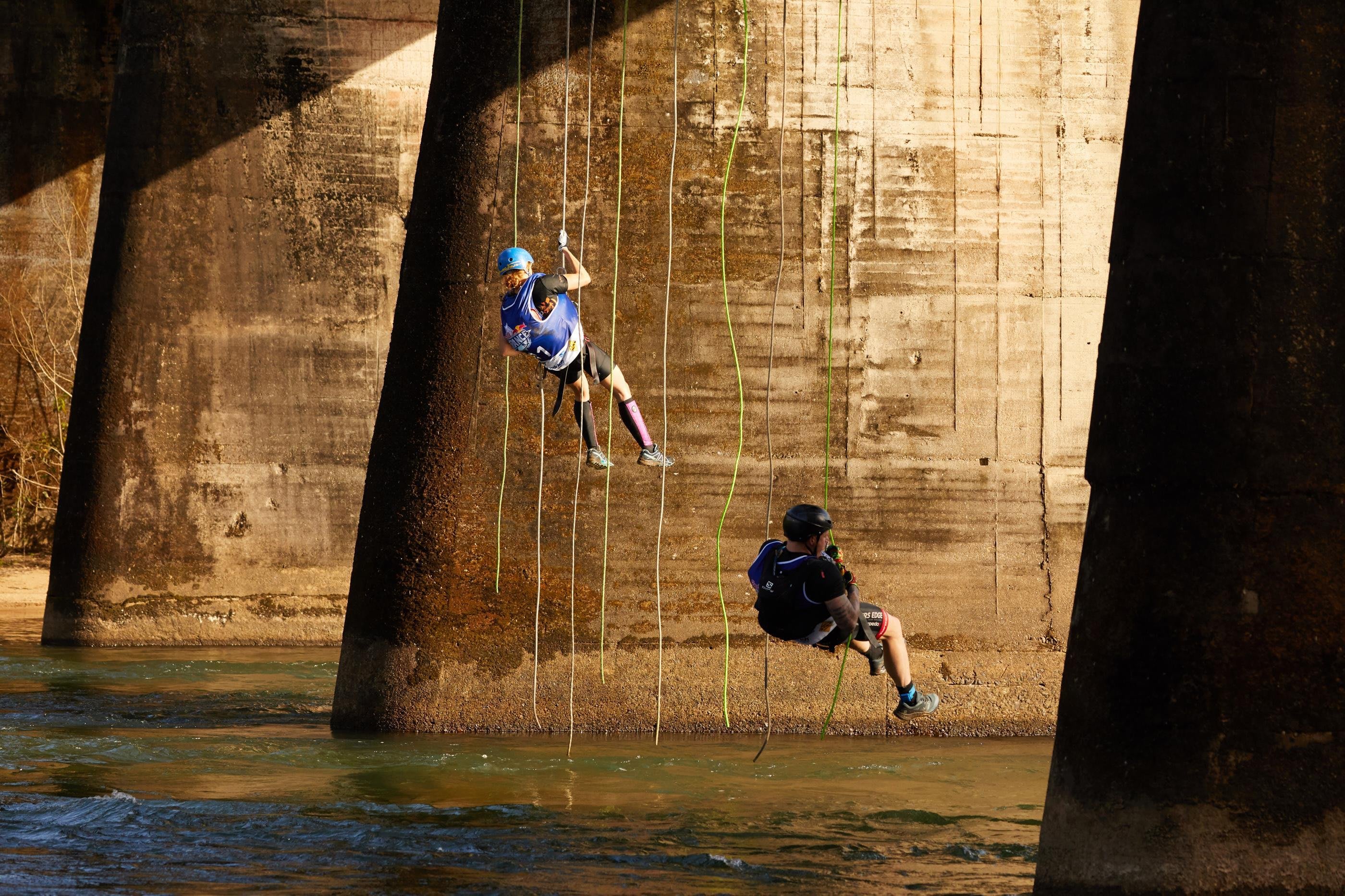 Red Bull Defiance 破壊と再生のアドベンチャーレース を写真で振り返る レッドブル