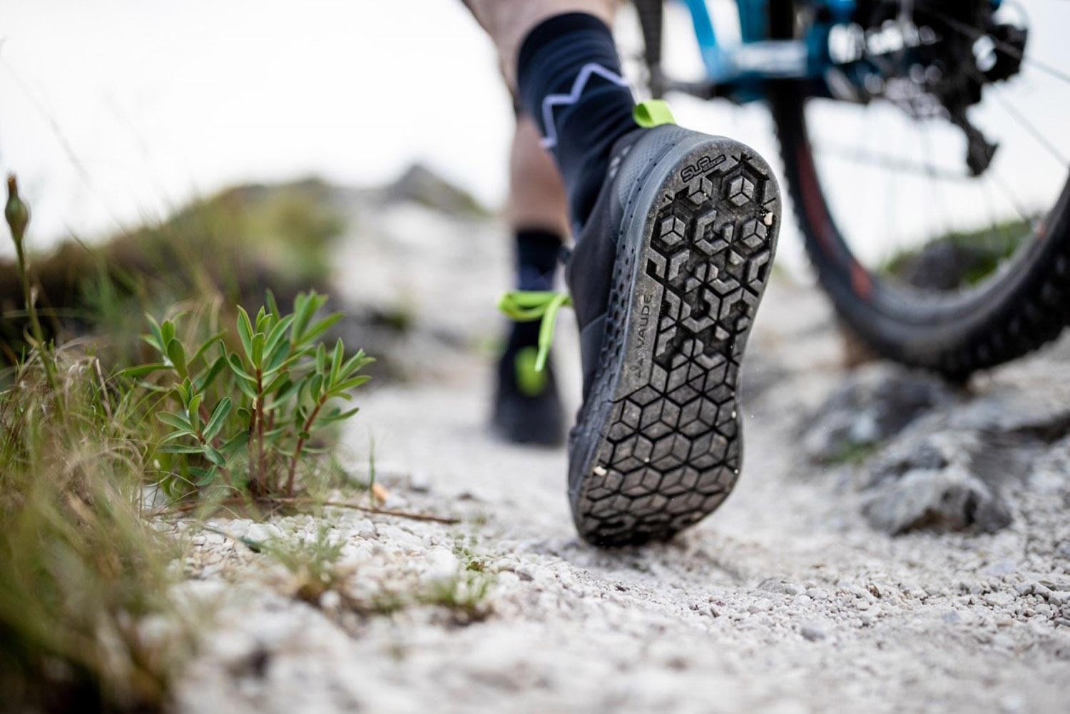 Guida pratica MTB Le migliori scarpe per pedali flat