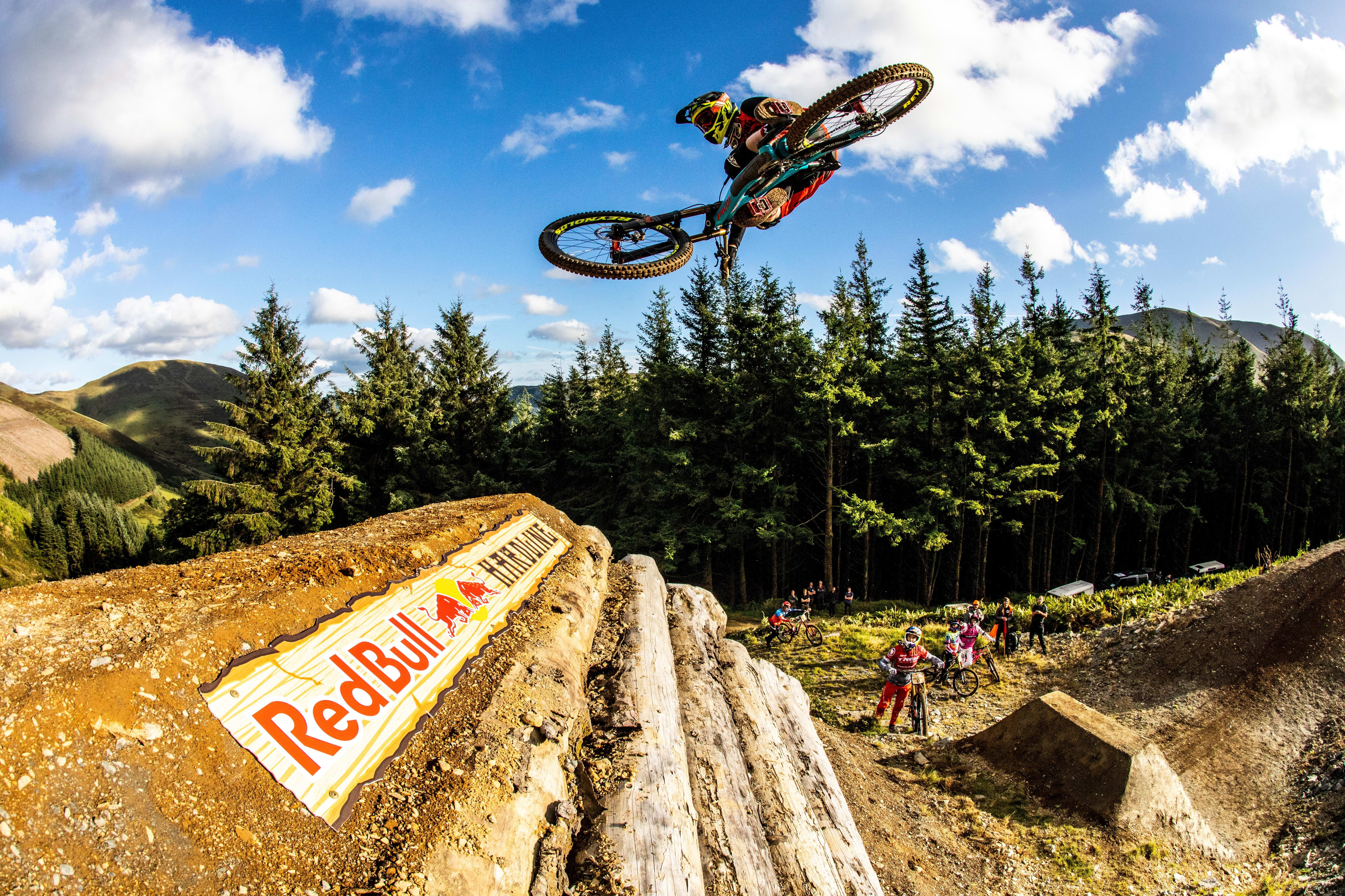 您需要了解的有关21奥地利红牛red Bull Hardline 的所有信息