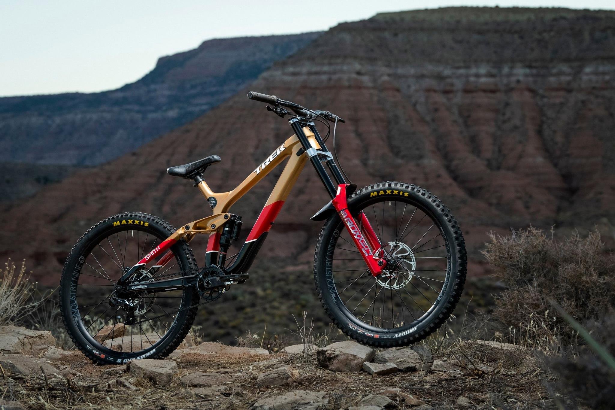 Red bull cheap rampage bikes