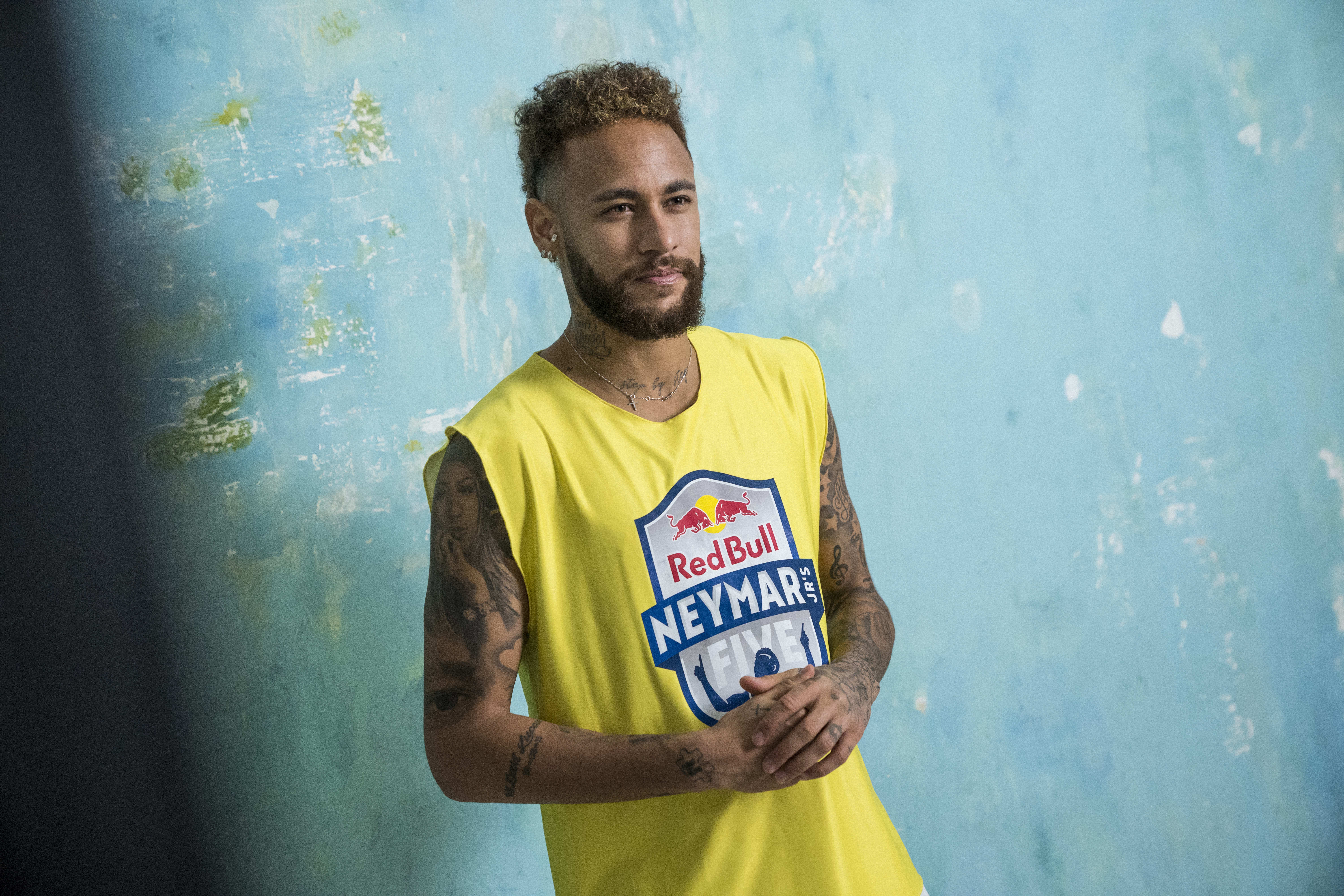 Neymar Jr Who Makes His Dream Five A Side Team
