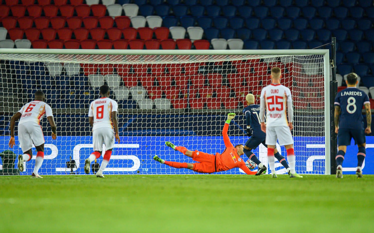 Всё решил Неймар. RB Leipzig уступил «ПСЖ» в важнейшем матче Лиги чемпионов