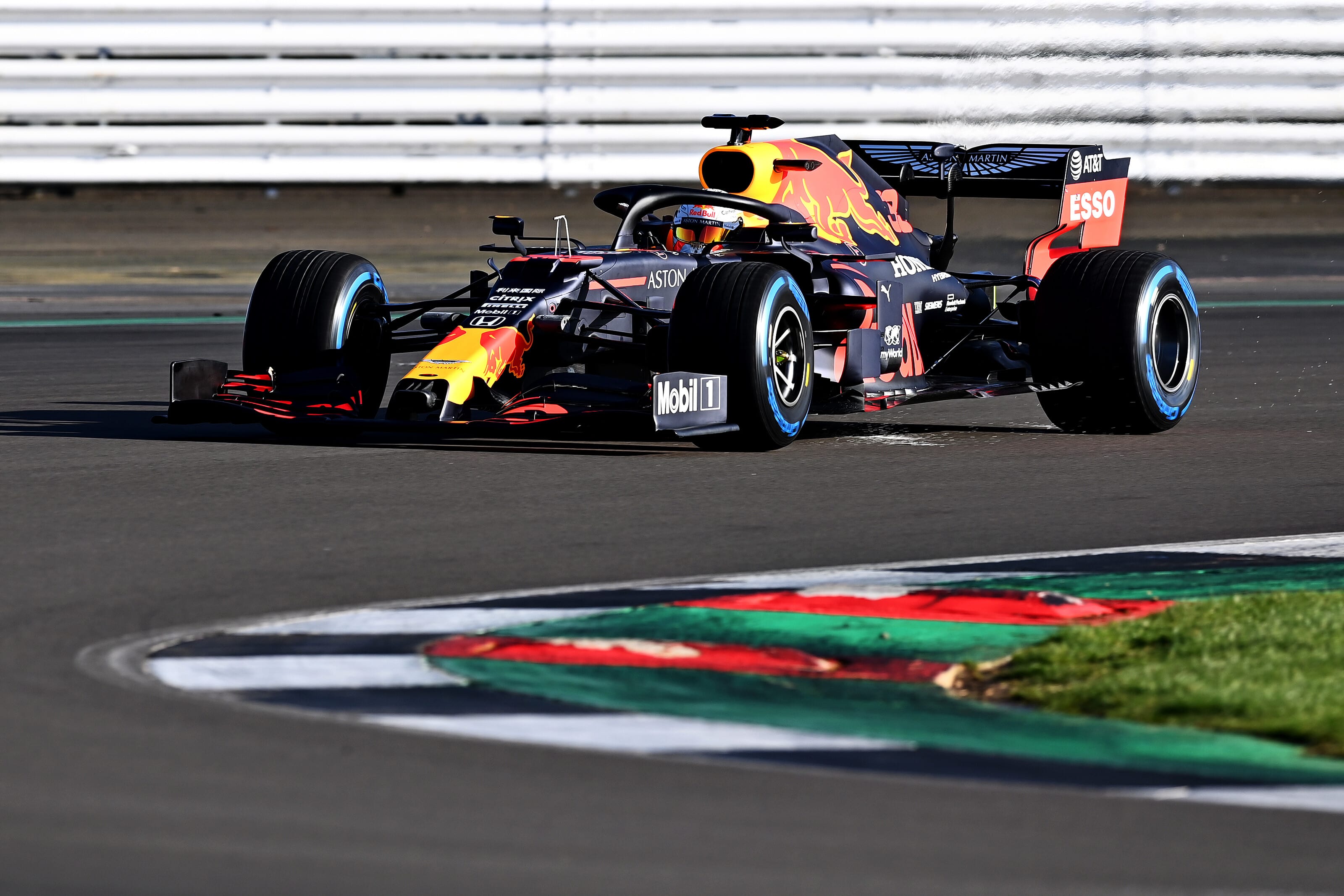 速報 新型マシンrb16フォトギャラリー Red Bull Racing
