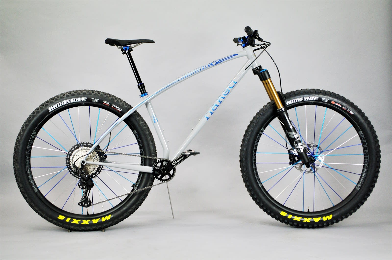 Canadian made hot sale mountain bikes