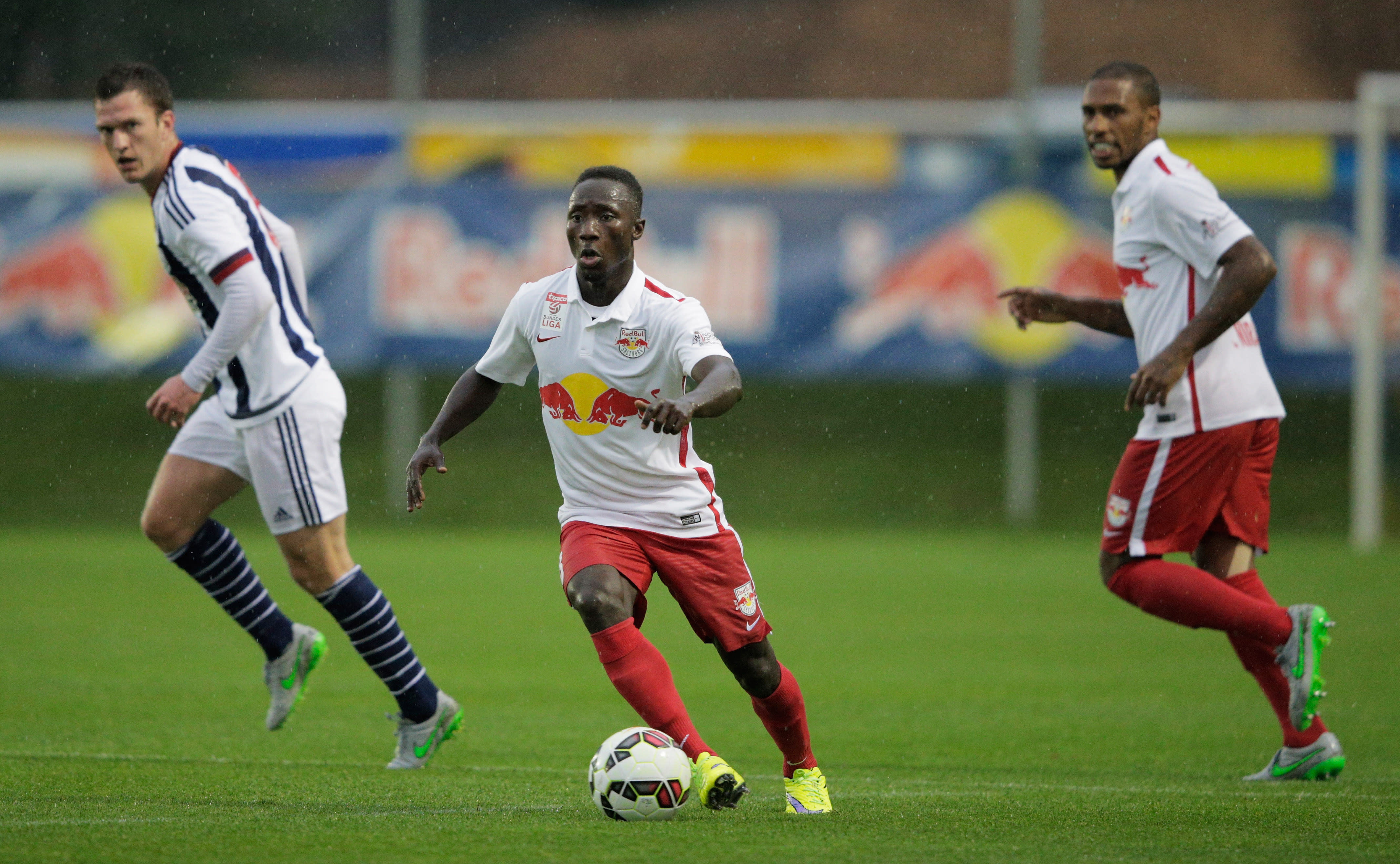 FC Red Bull Salzburg star Adeyemi donates CL jersey