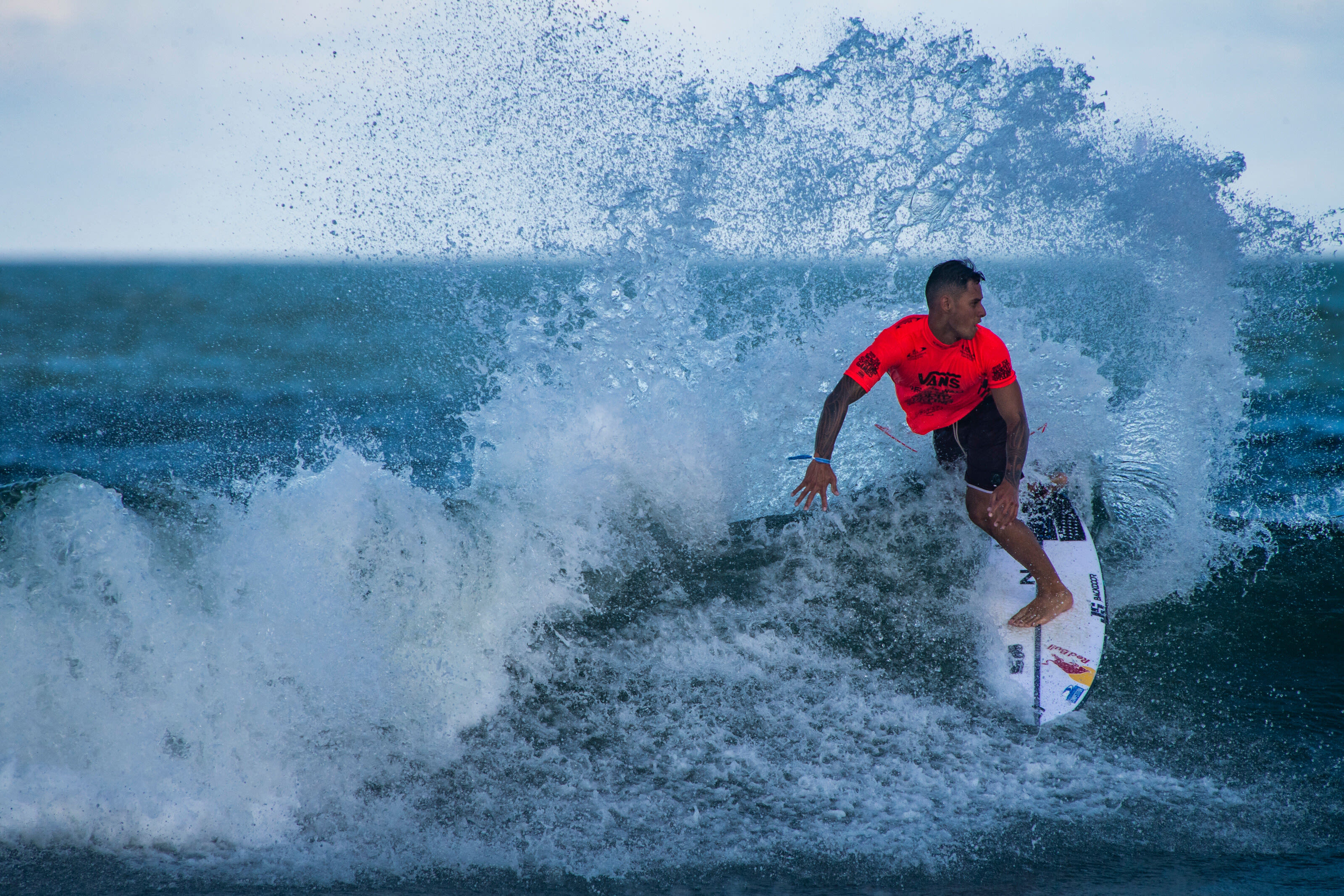 Tips for Surfing Lance's Right: First-Time Surfer's Guide 101