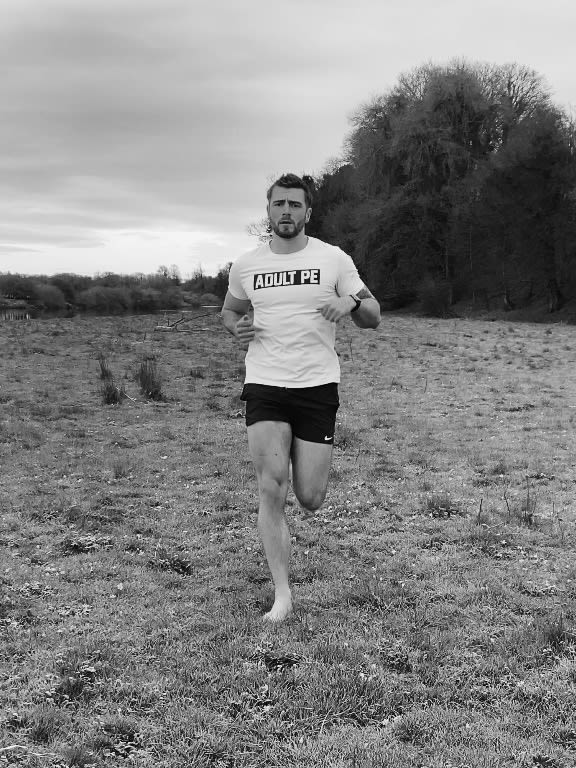 Barefoot running – pros and cons - running.COACH Blog English