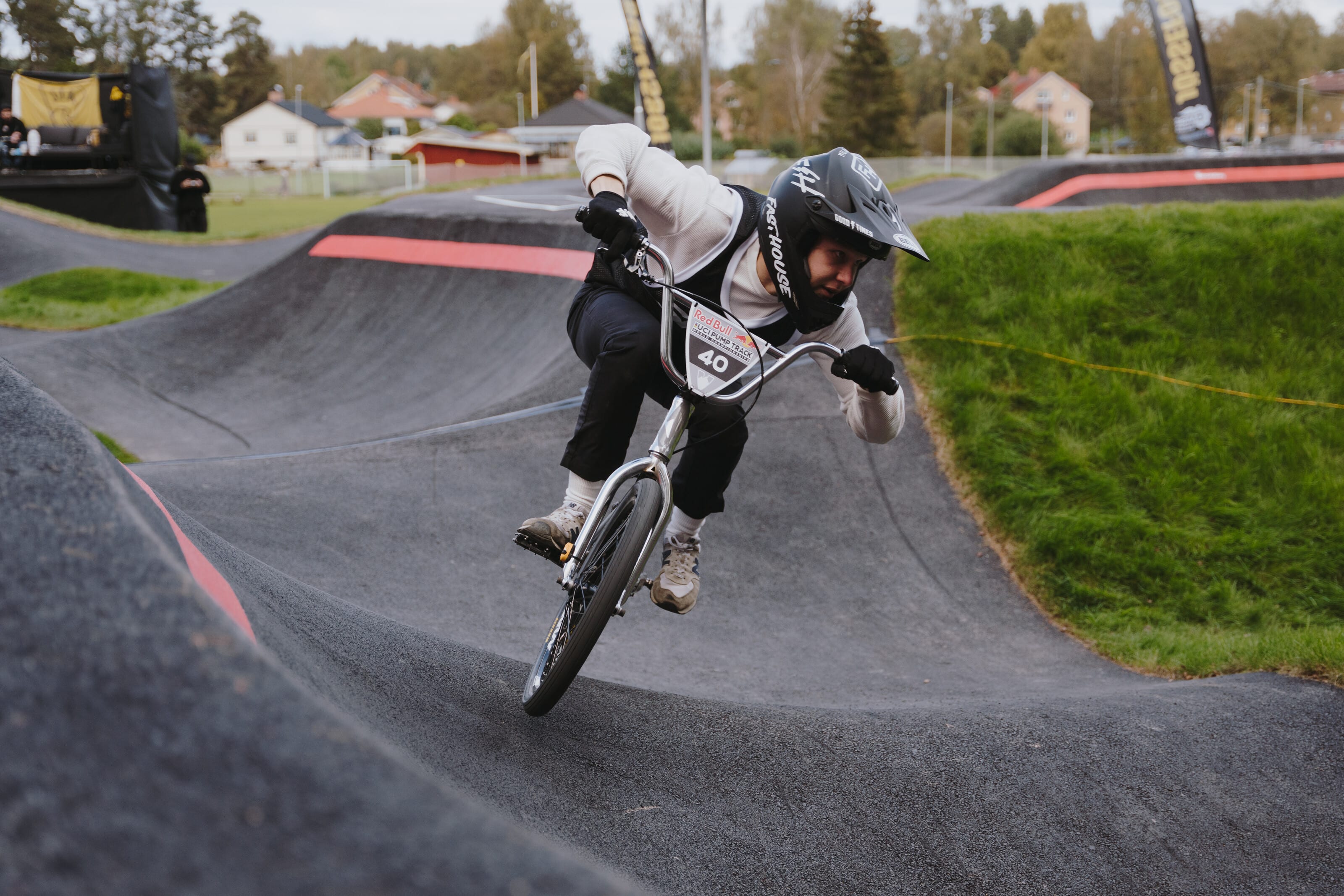 Pump track full discount suspension