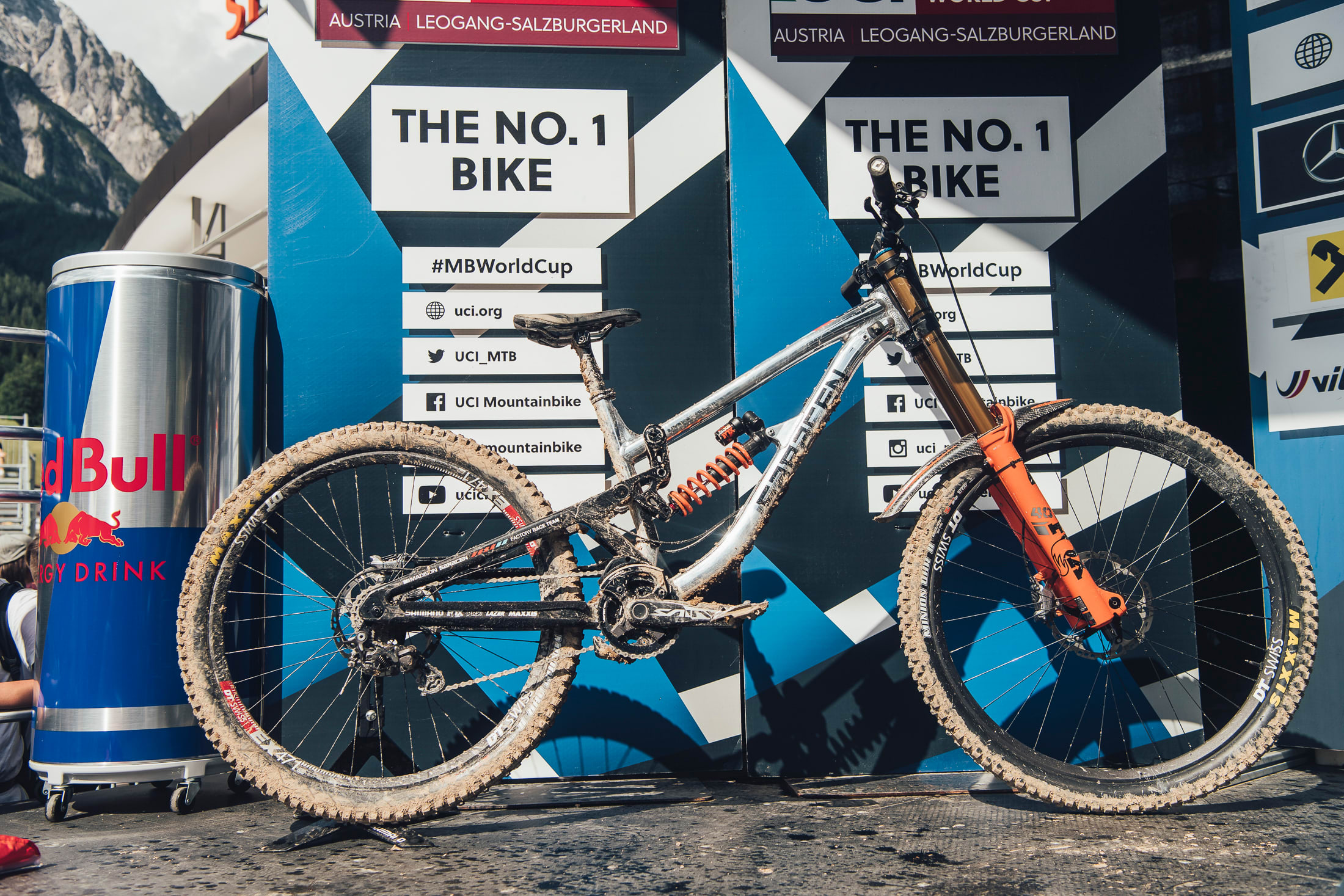 Top 10 dh online bikes