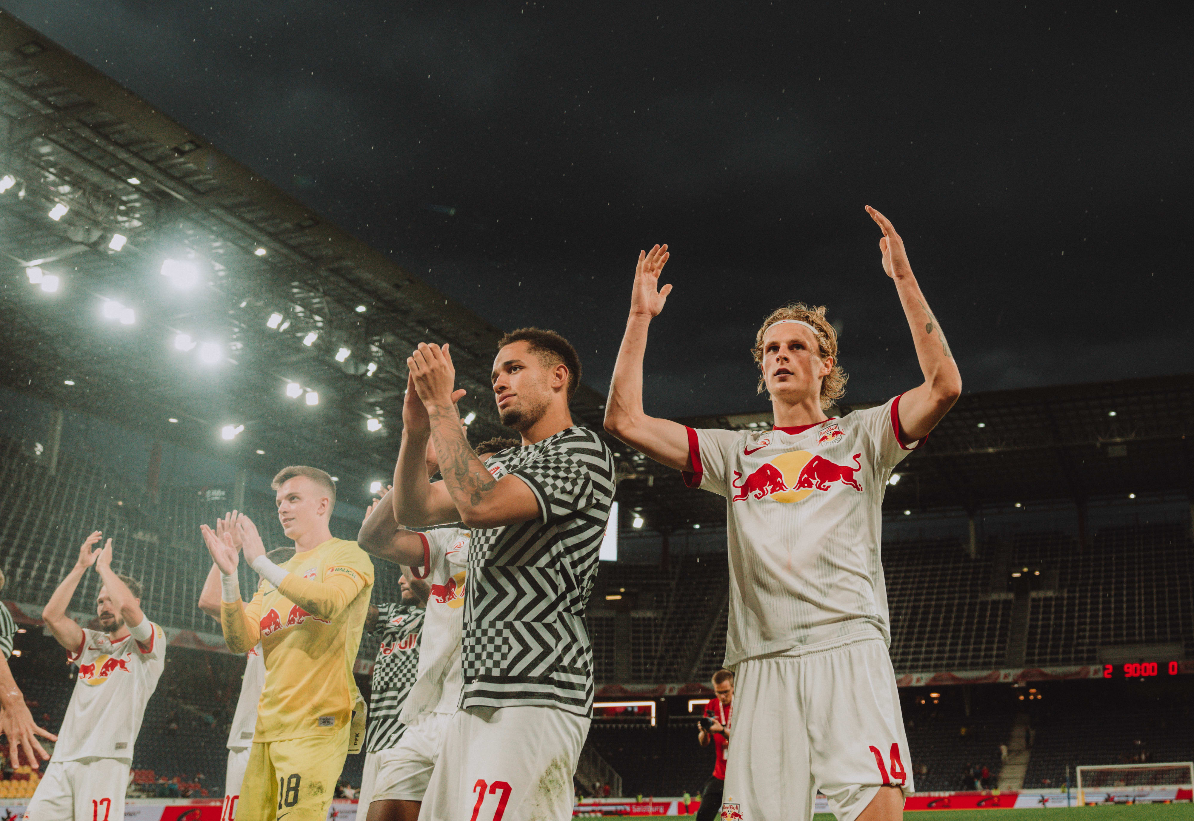 レッドブルザルツブルク 24-25 トレーニングトップ レッドブルザルツブルク 24-25 トレーニングトップ レッドブル