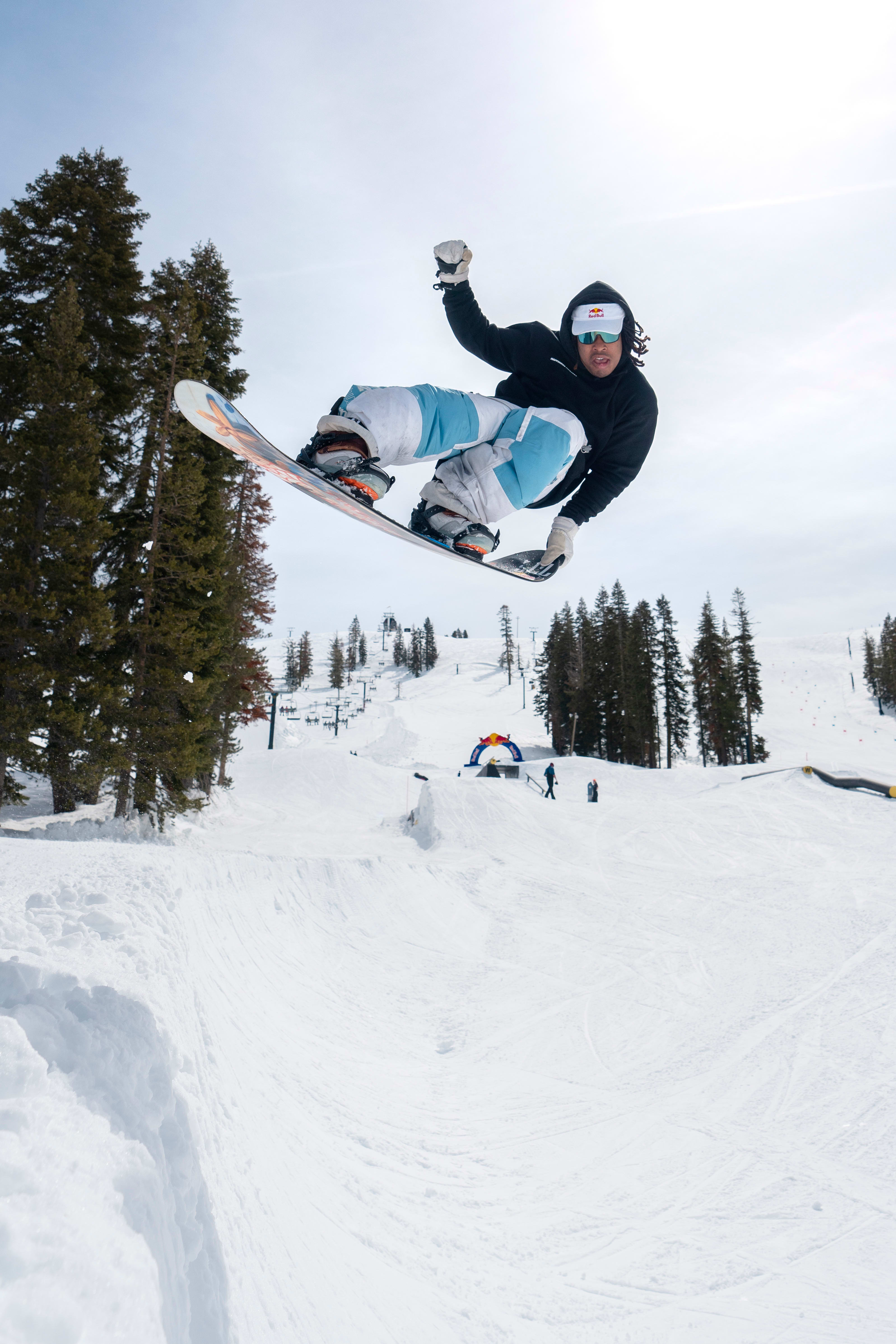 East Coast vs. West Coast snowboarding