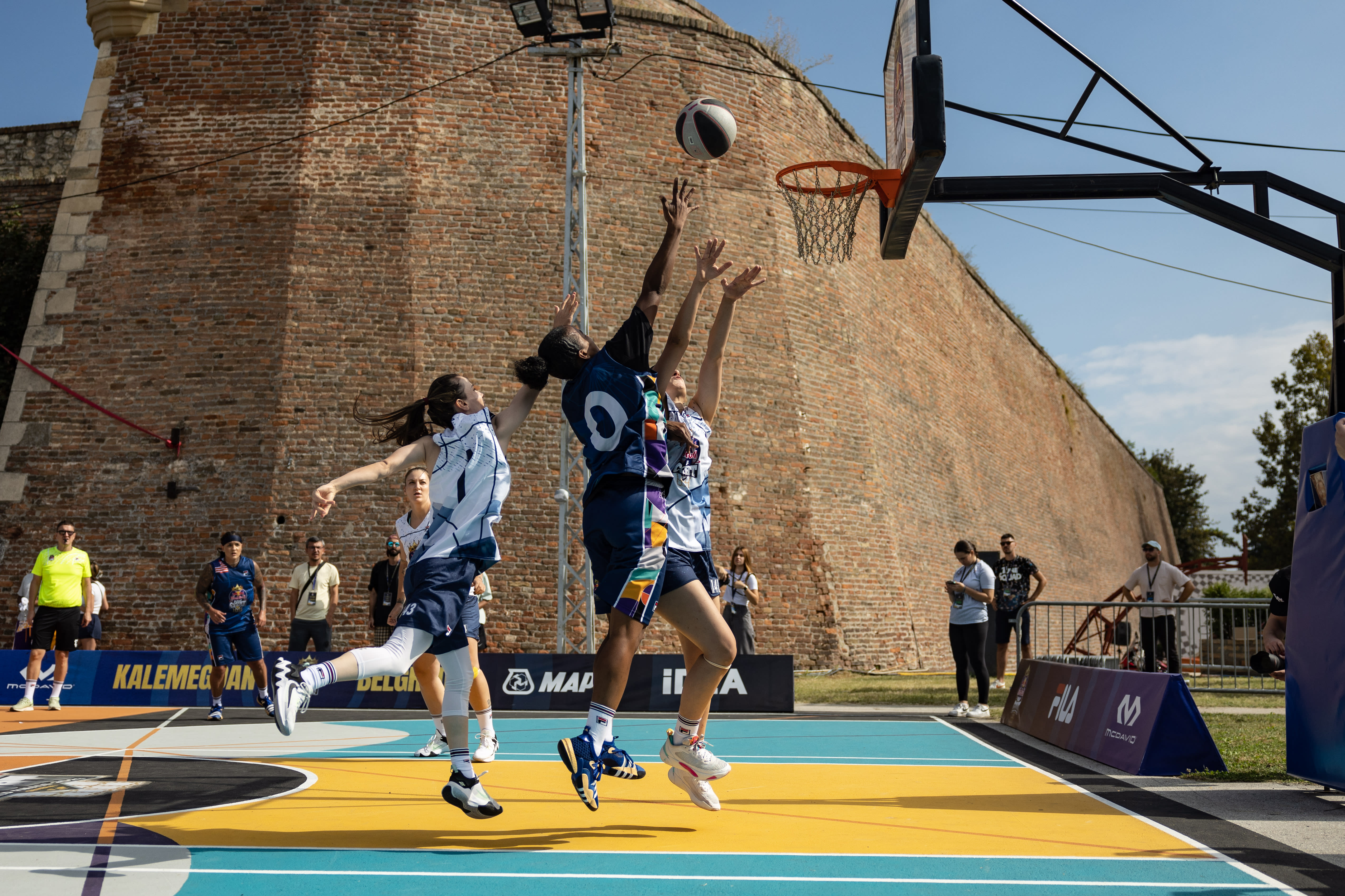 Red Bull Half Court: 3on3 basketball challenge