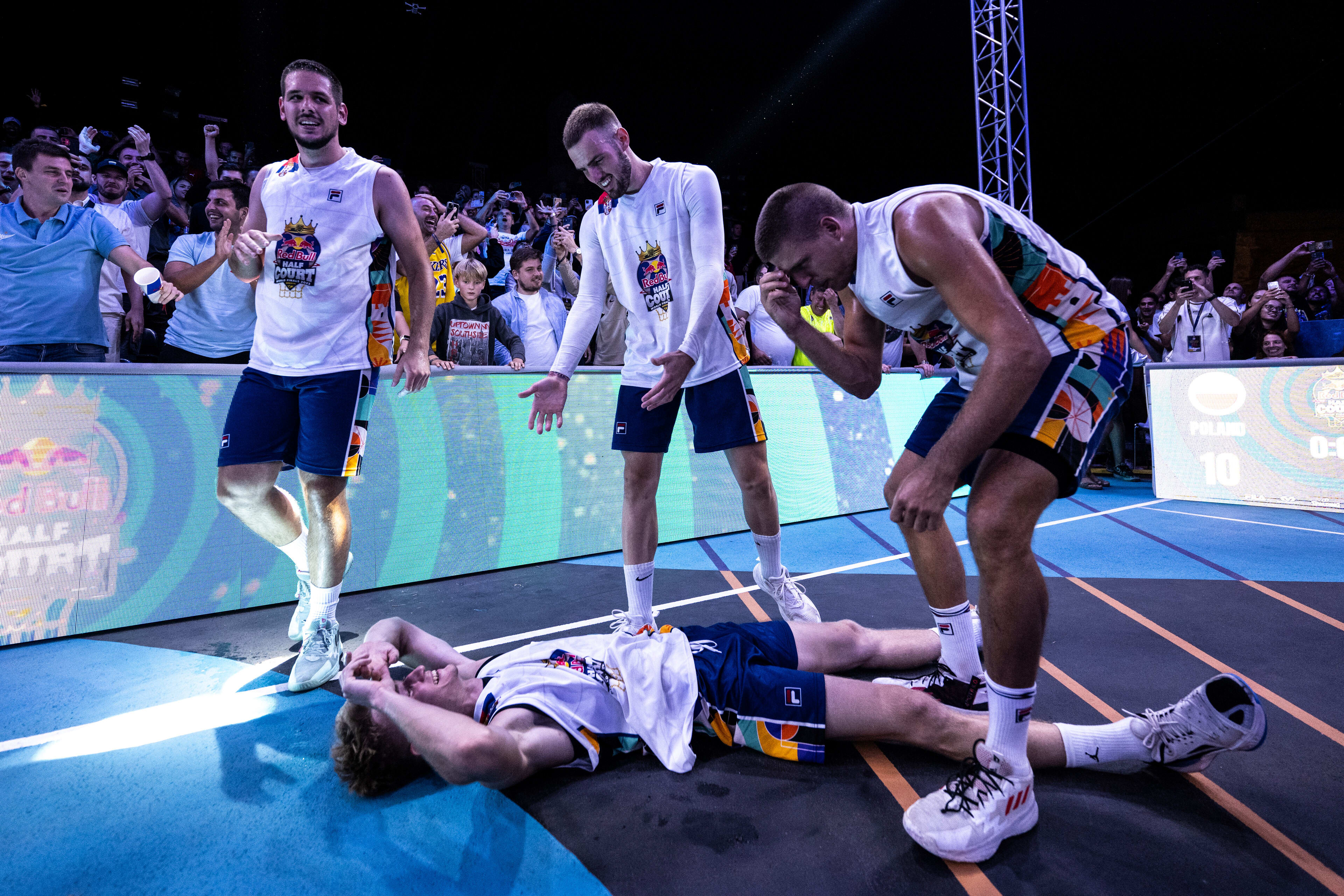 Red Bull Half Court: 3on3 basketball challenge