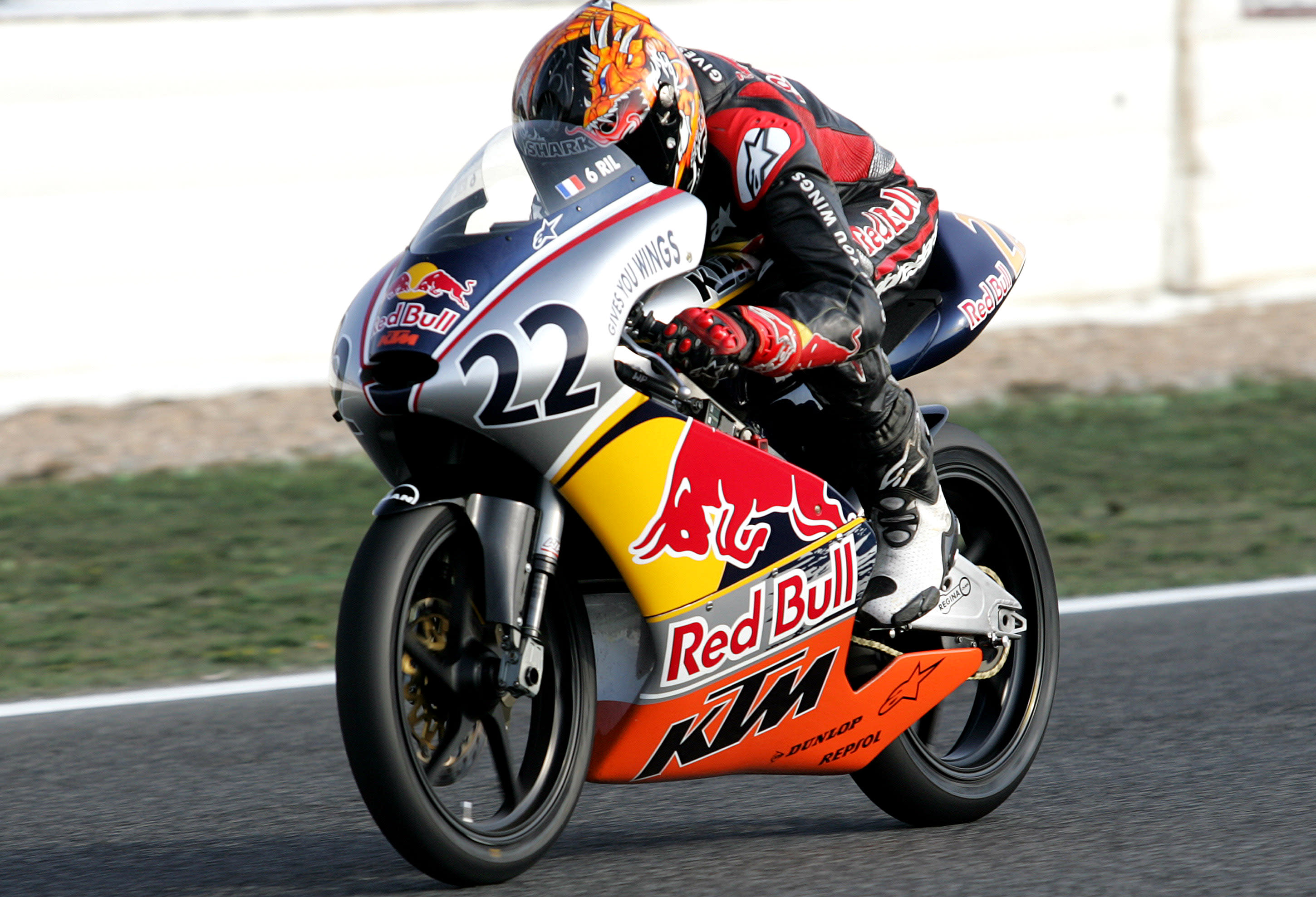 Zarco on pole in Estoril for France