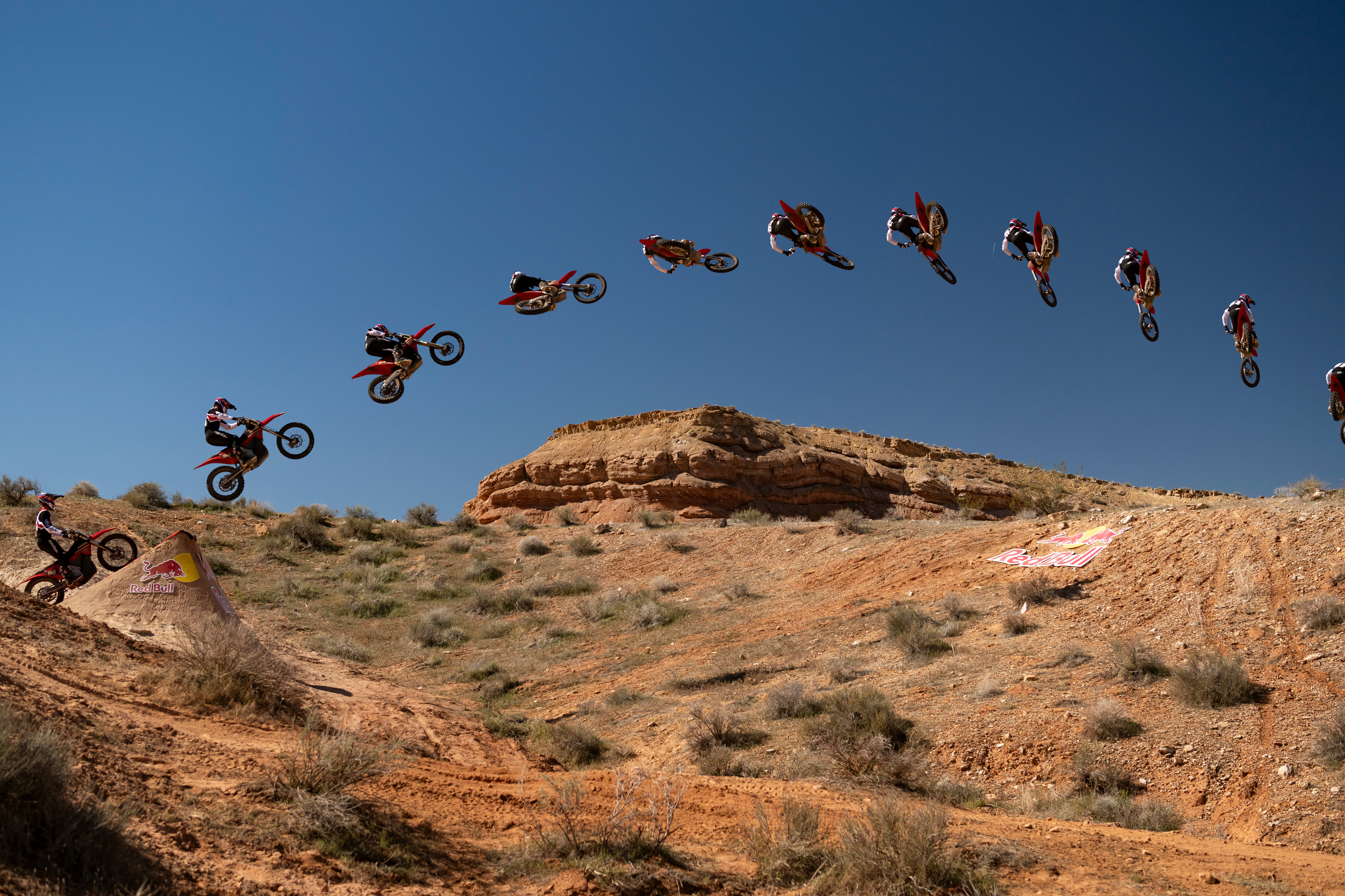 Jaxson Riddle Lands Record 100-Foot MTB Jump