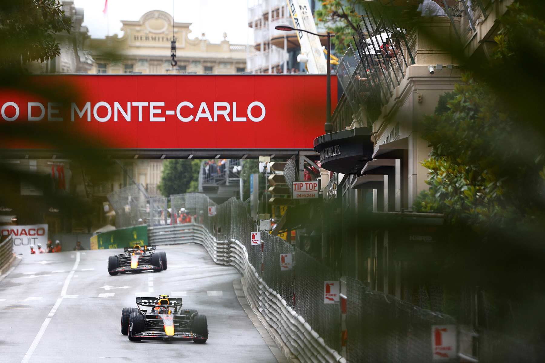 Checo Pérez en el GP de Mónaco