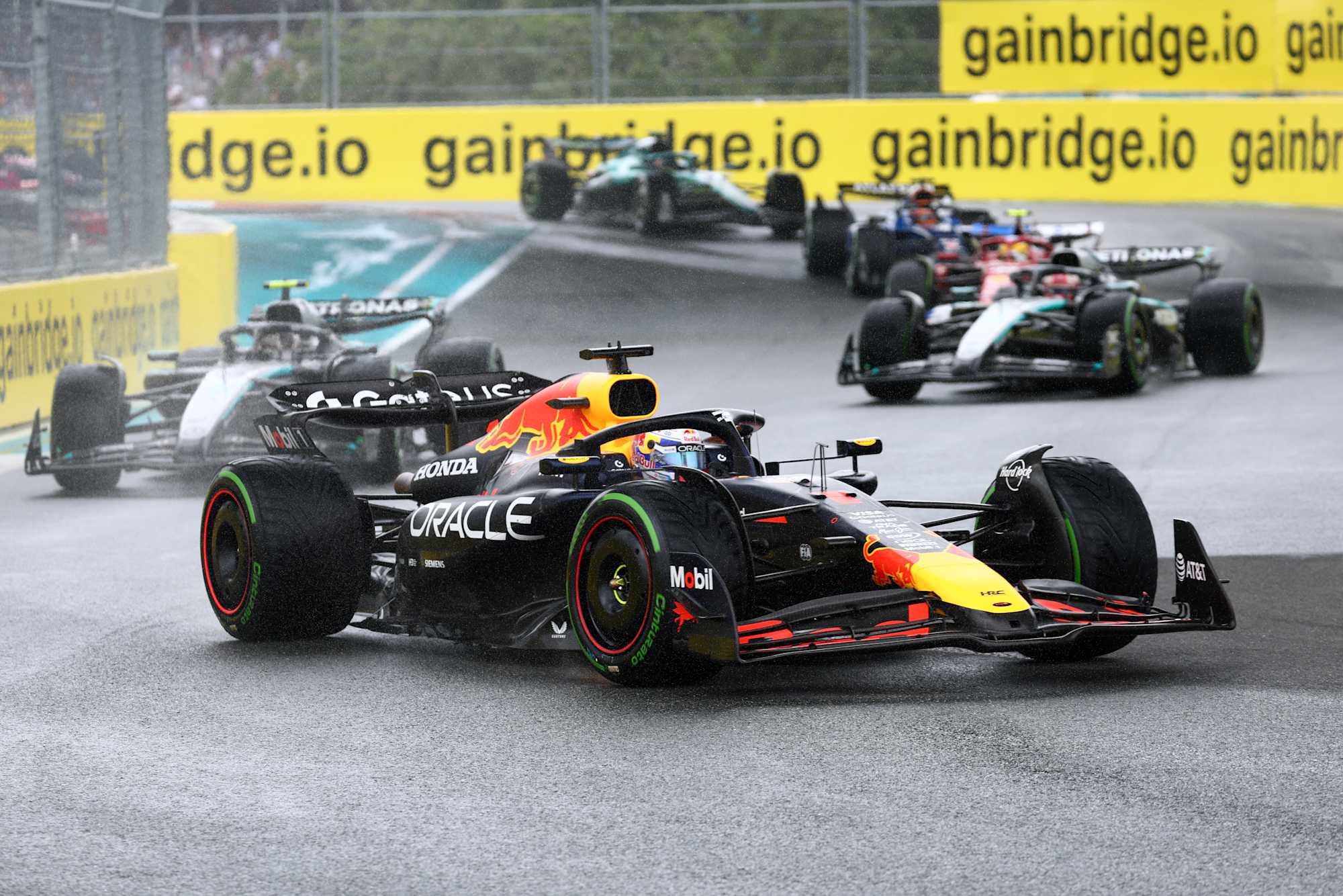Oracle Red BuL Racing マイアミGP  2023 Oracle Red Bull Racing reveals RB19 Miami GP livery - news