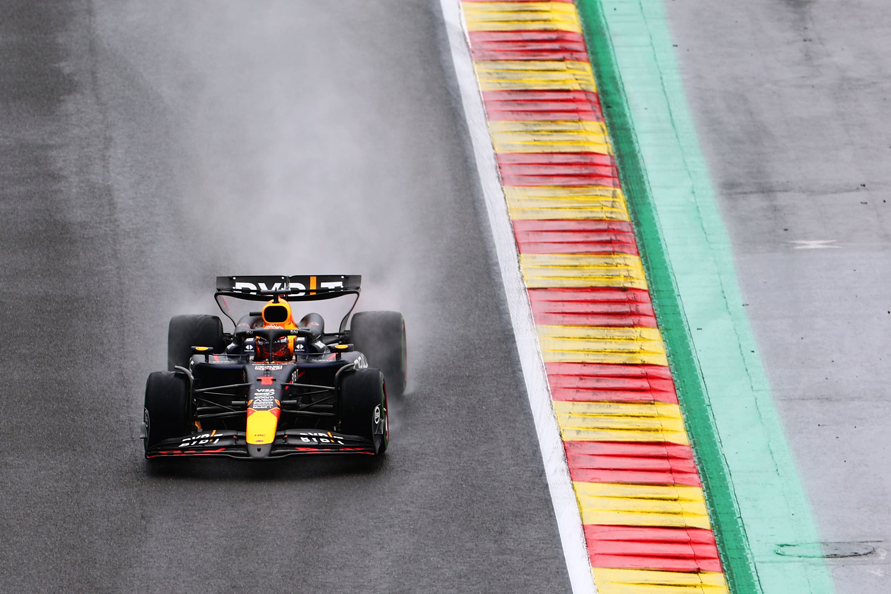 Max Verstappen de Oracle Red Bull Racing en el Gran Premio de Bélgica el 27 de julio de 2024.