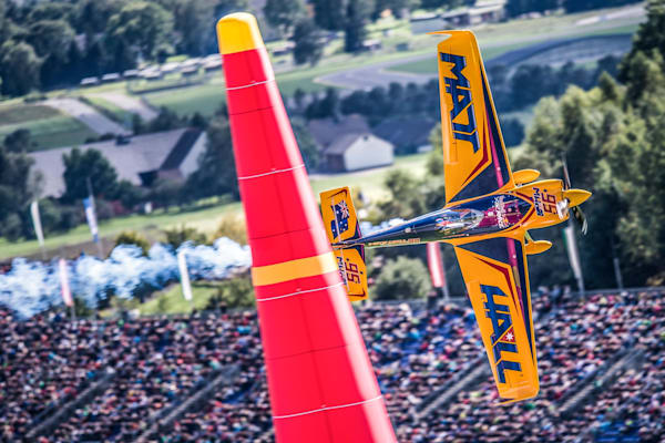 matt-hall-red-bull-air-race-
