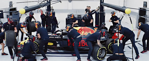 Red Bull F1 Racing Team World Record Pit Crew Training
