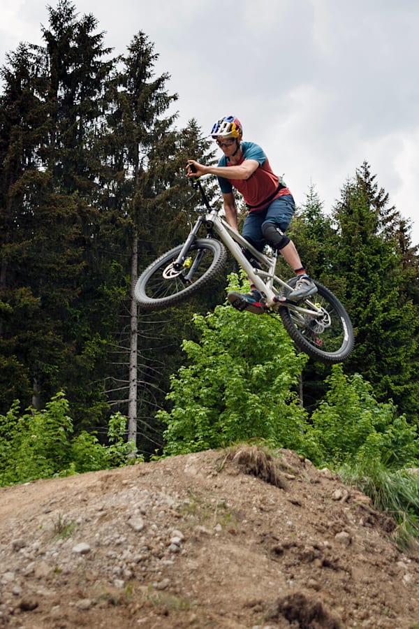 mtb jumping