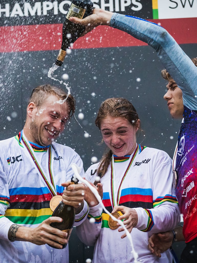 red bull geschichte alle meilensteine red bull energy drink red bull at